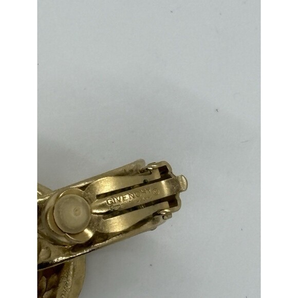 Vintage Textured Gold Tone Givenchy Logo Runway Statement Earrings Oval Hoops - Picture 6 of 7